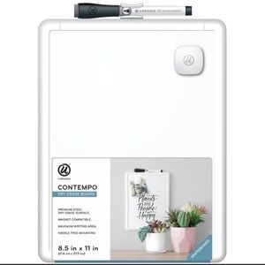 Dry erase board
